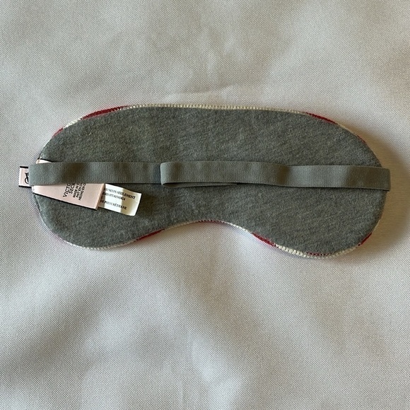 VICTORIA’S SECRET PAJAMA SET ✨✨✨ - Picture 8 of 9